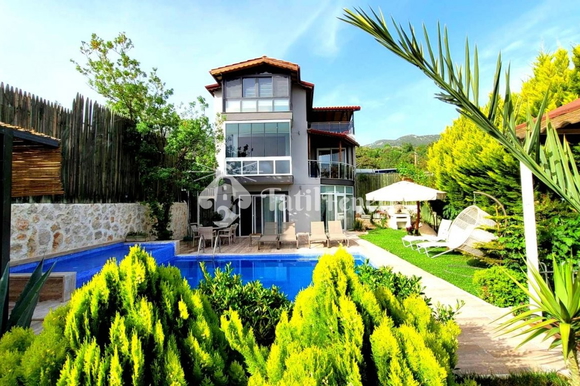 Villa Dere