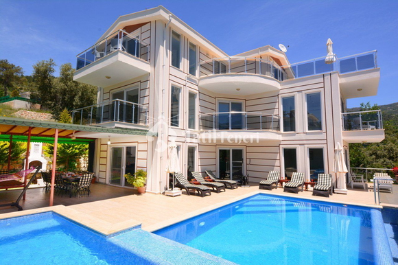 Villa Özgür 3