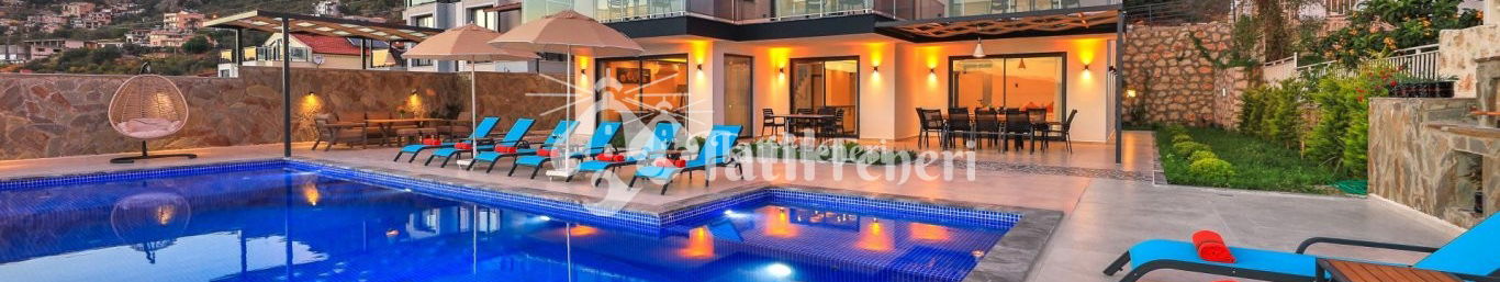 Villa July