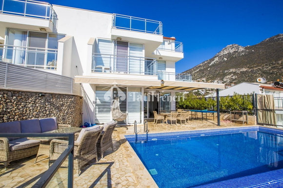 Villa Royal 2