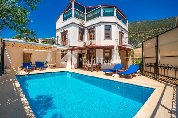 VillaSwan