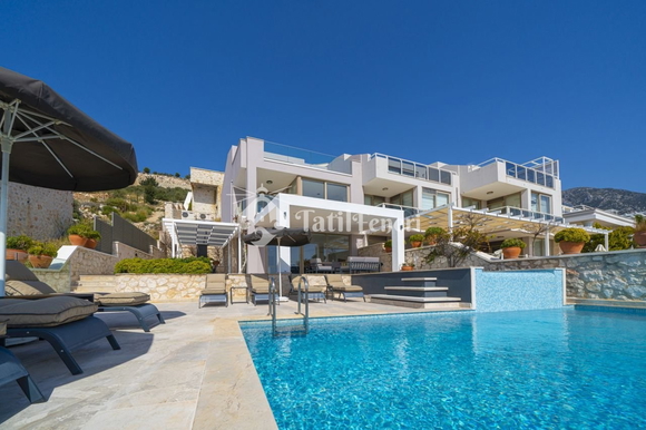 Villa Safran View