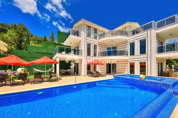 Villa Disney