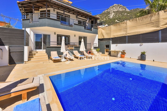 Villa Emir Akbel